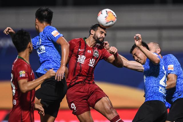 哈特20+19+10尼克斯大胜76人 步行者力克雷霆